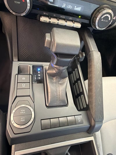 2025 Toyota Tacoma SR5 Double Cab 5 Bed AT