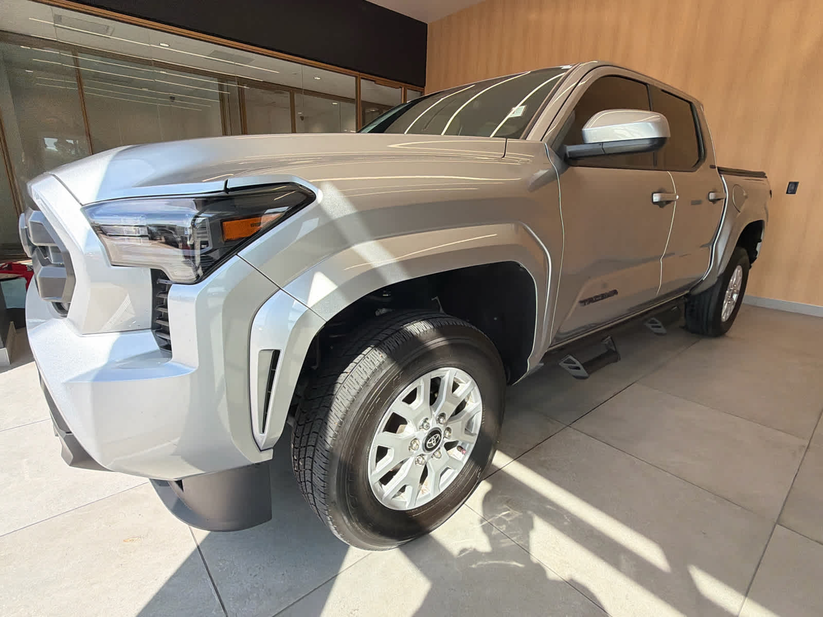 2025 Toyota Tacoma SR5 Double Cab 5 Bed AT