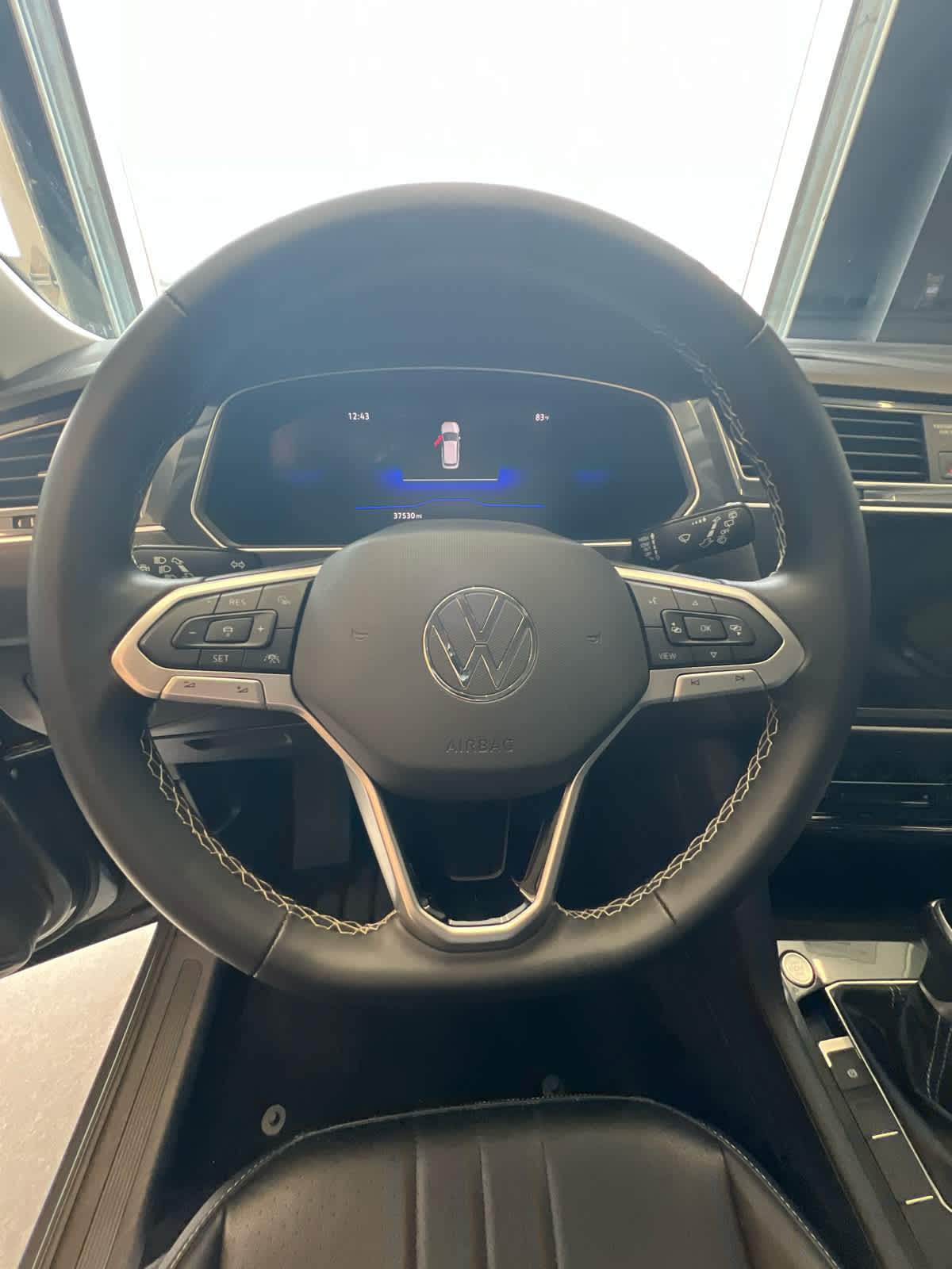 2024 Volkswagen Tiguan 2.0T SE FWD
