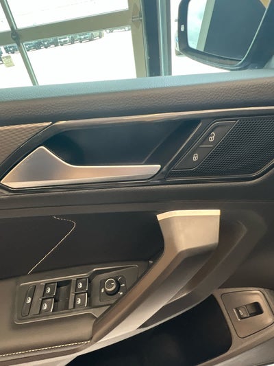 2024 Volkswagen Tiguan 2.0T SE FWD