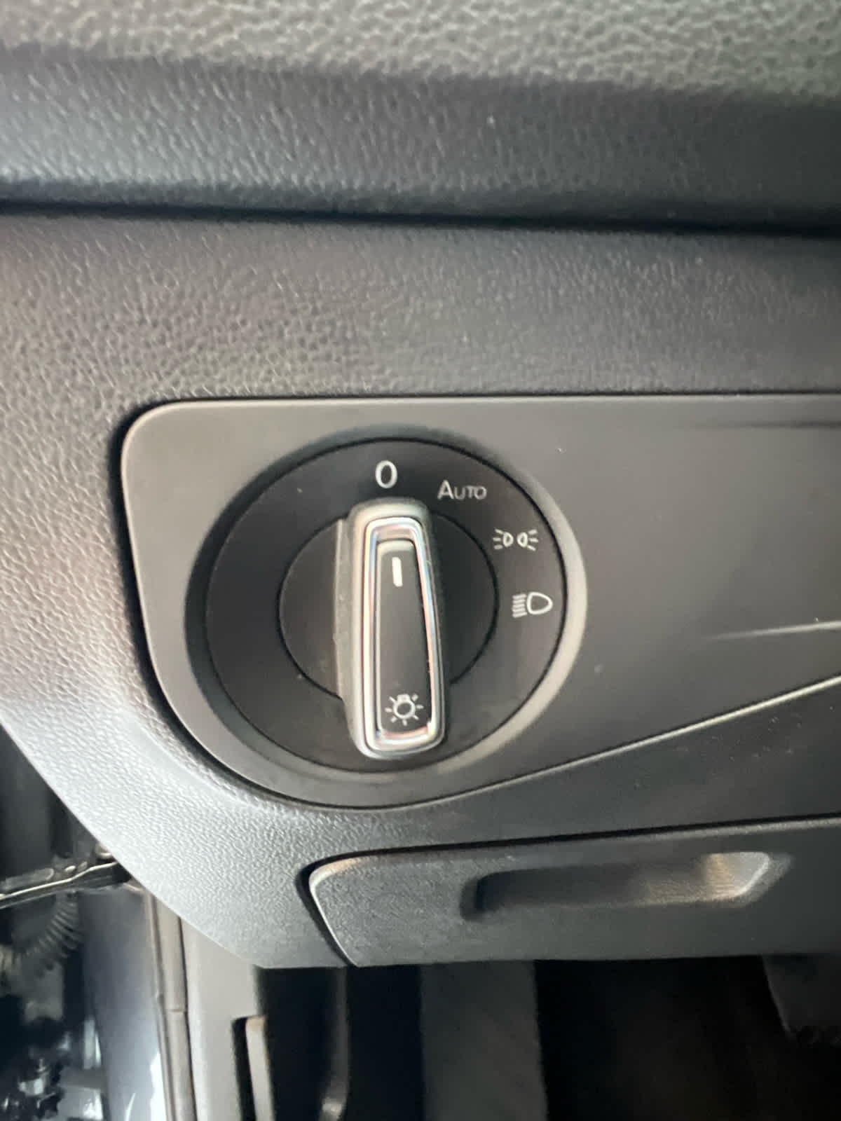 2024 Volkswagen Tiguan 2.0T SE FWD