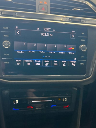 2024 Volkswagen Tiguan 2.0T SE FWD