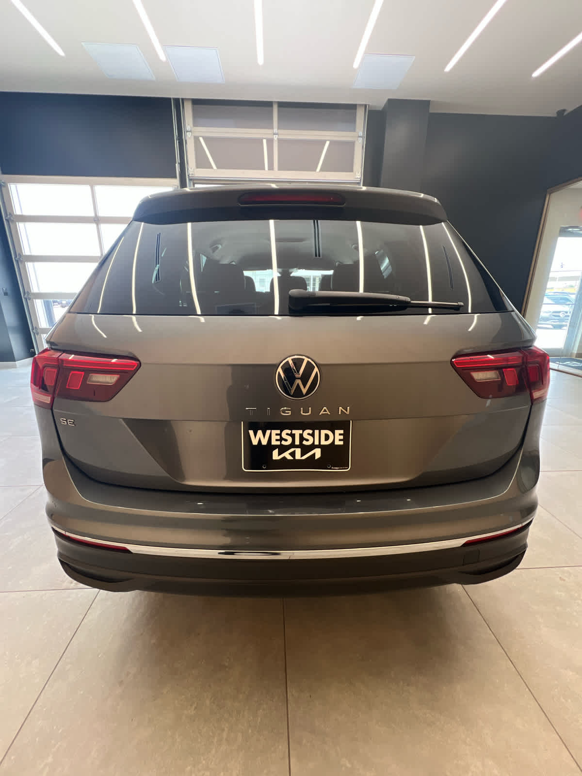 2024 Volkswagen Tiguan 2.0T SE FWD