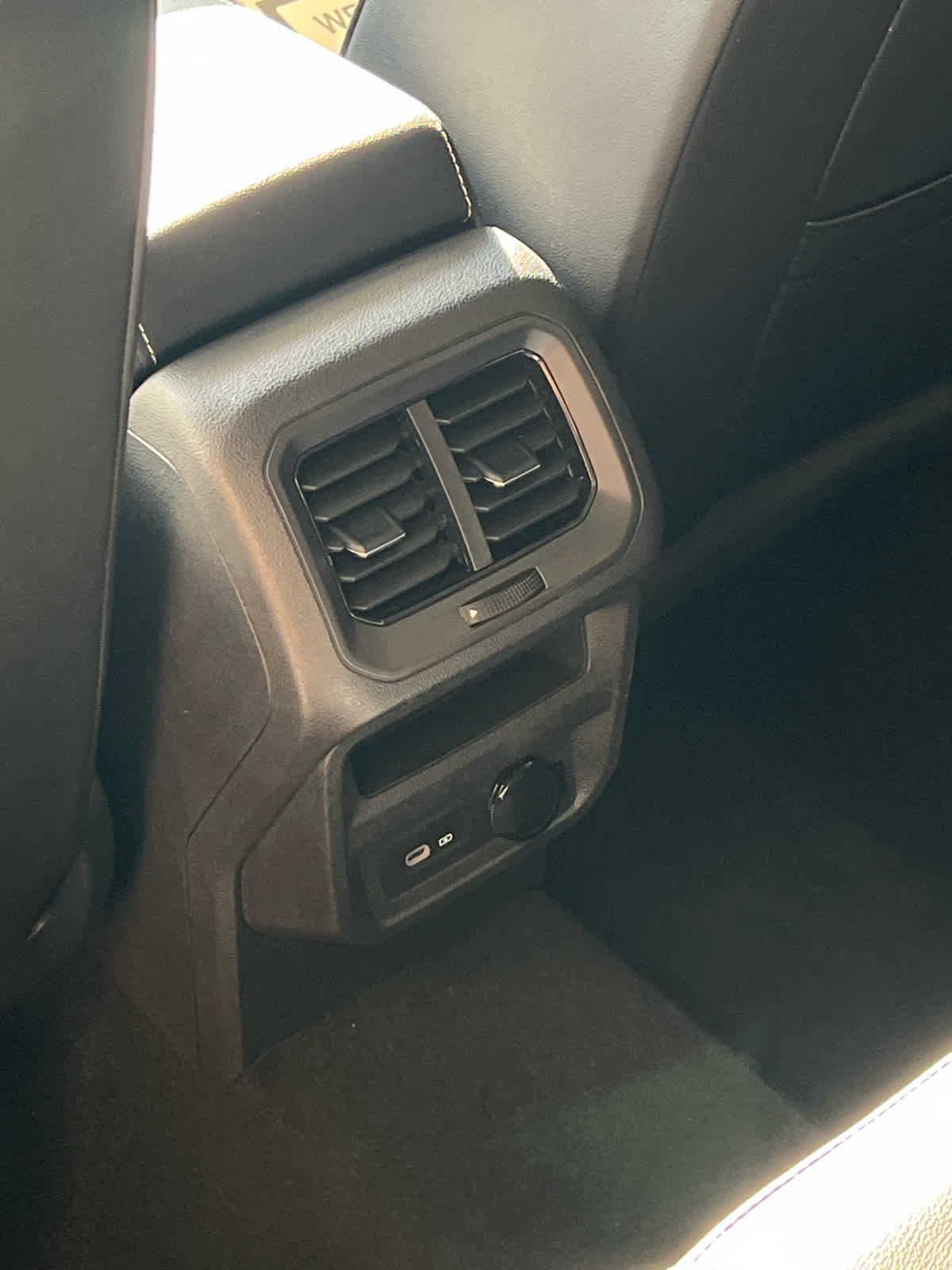 2023 Volkswagen Tiguan 2.0T SE FWD