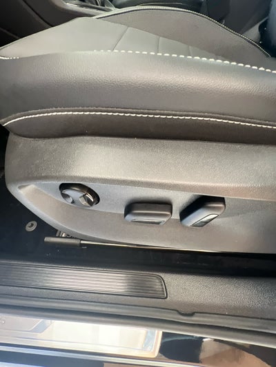 2022 Volkswagen Taos SE FWD