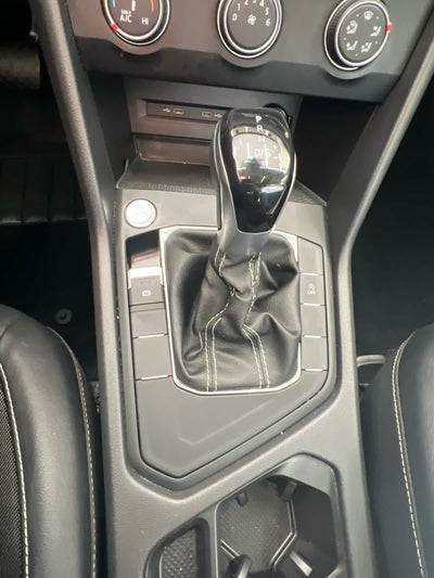 2022 Volkswagen Taos SE FWD