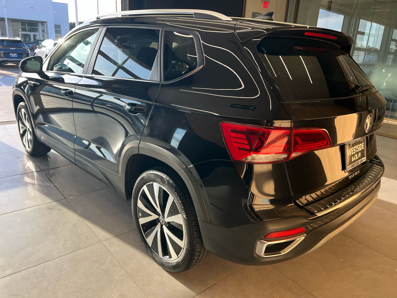 2022 Volkswagen Taos SE FWD