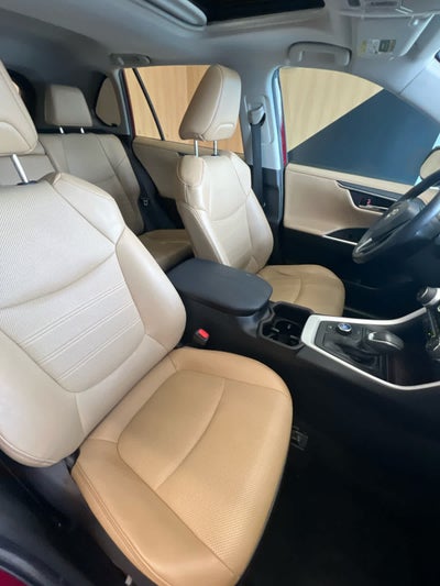 2022 Toyota RAV4 Hybrid Limited AWD