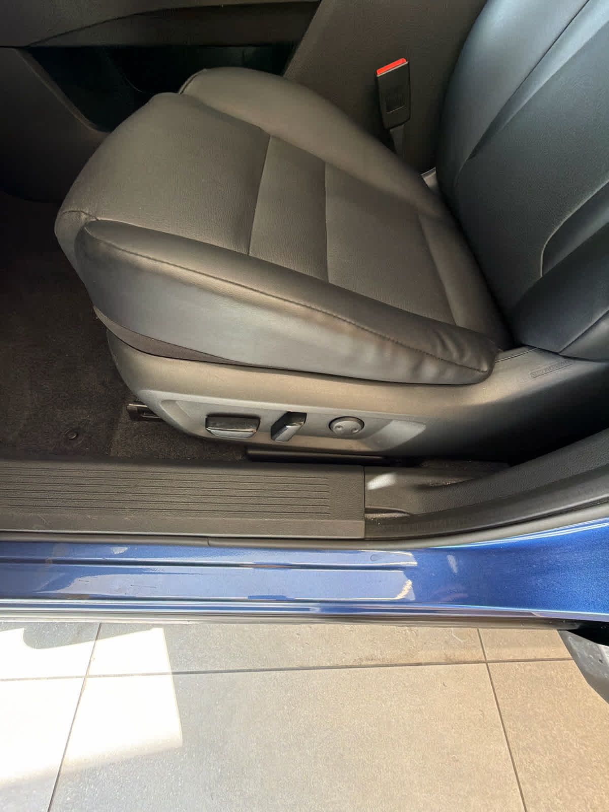 2022 Nissan Rogue FWD SV