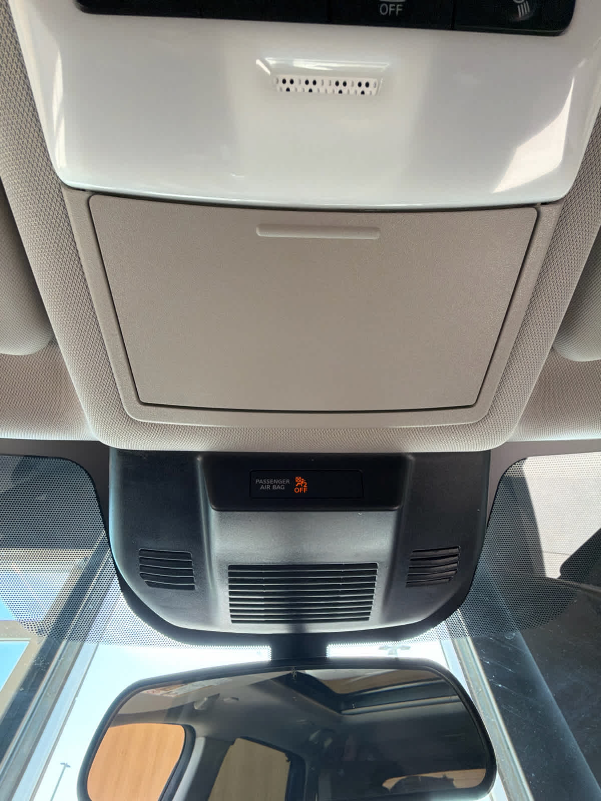 2022 Nissan Rogue FWD SV
