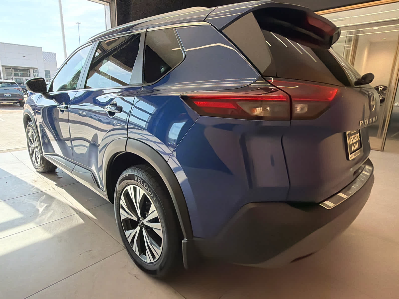 2022 Nissan Rogue FWD SV
