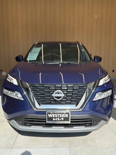 2022 Nissan Rogue FWD SV