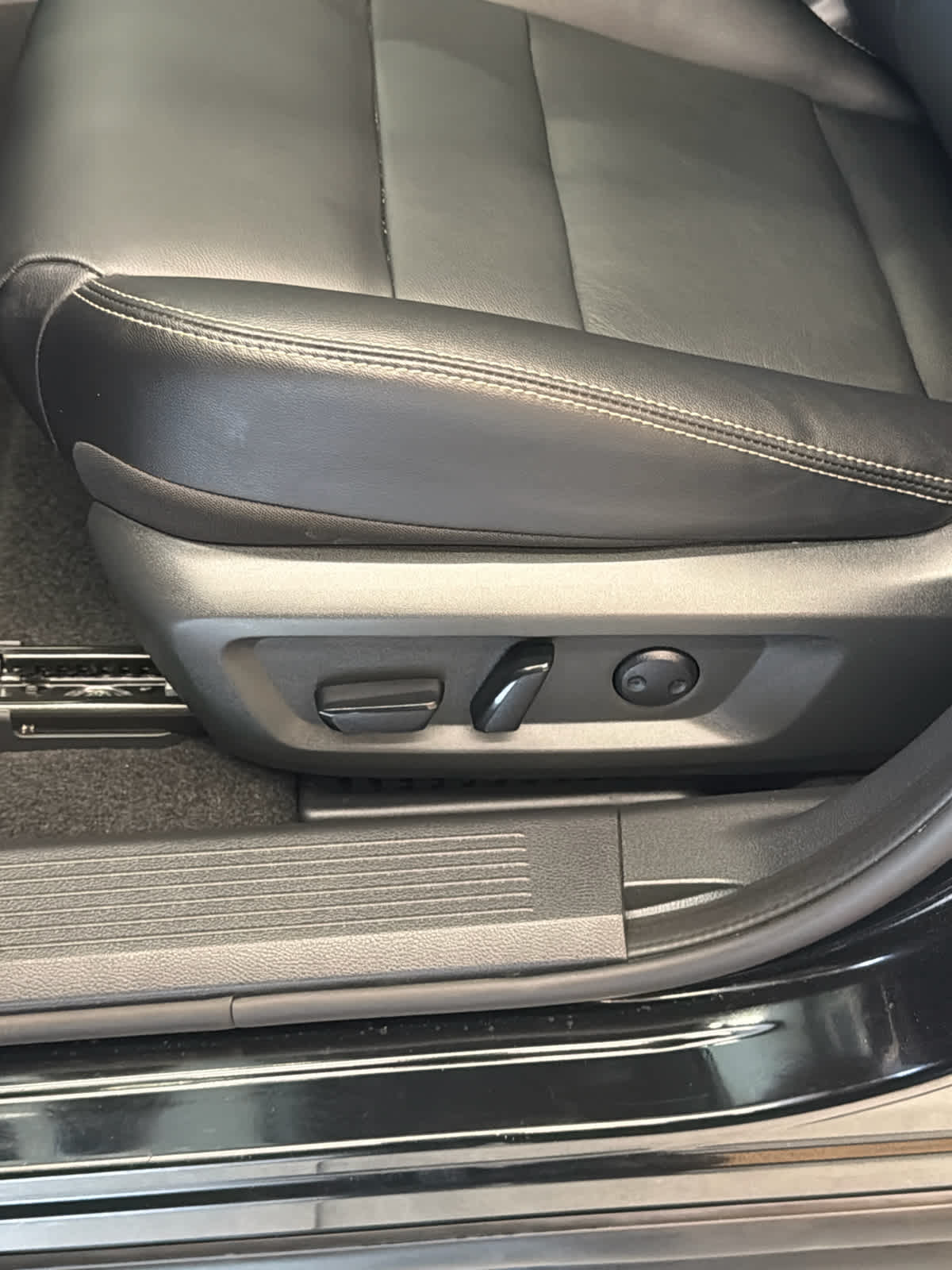 2023 Nissan Rogue FWD SL