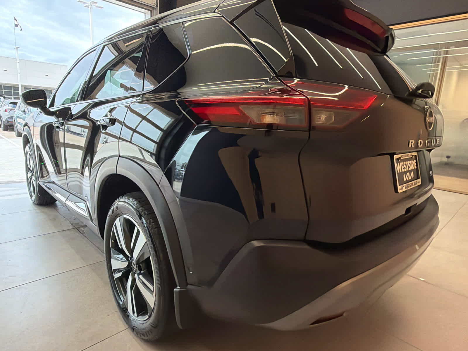 2023 Nissan Rogue FWD SL