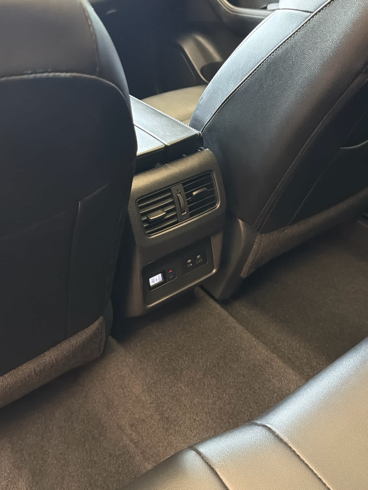 2023 Nissan Rogue FWD SL