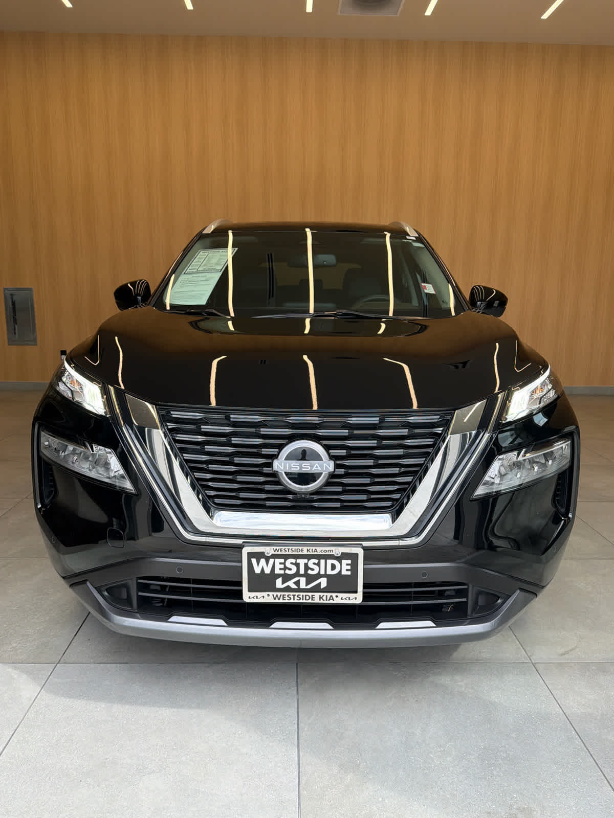 2023 Nissan Rogue FWD SL