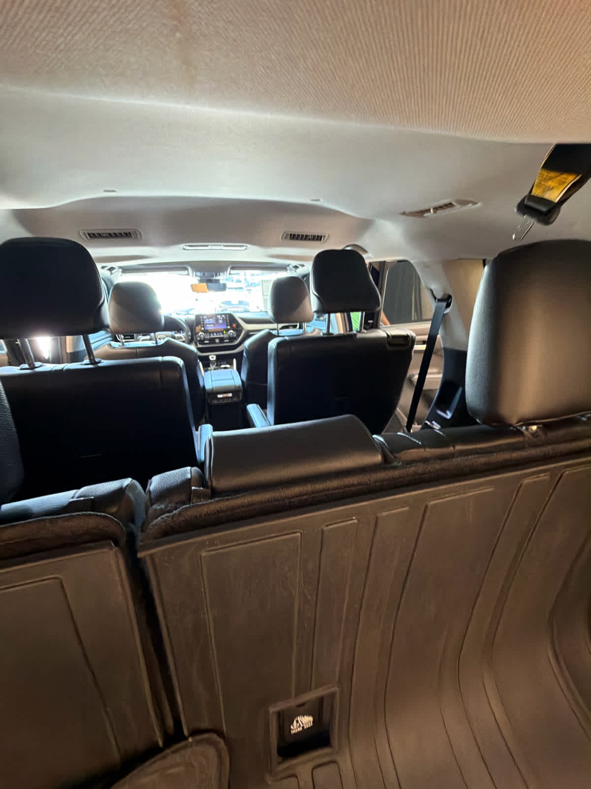 2022 Toyota Highlander XLE FWD