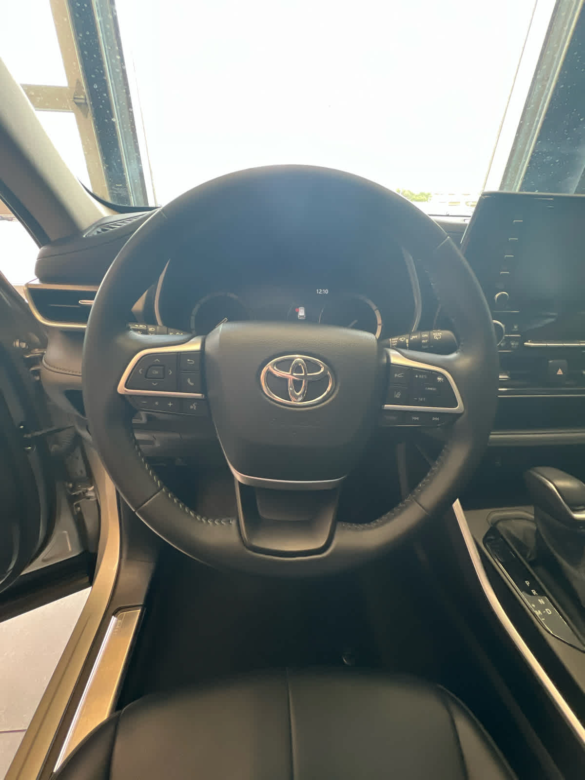 2022 Toyota Highlander XLE FWD