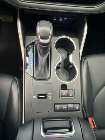 2022 Toyota Highlander XLE FWD