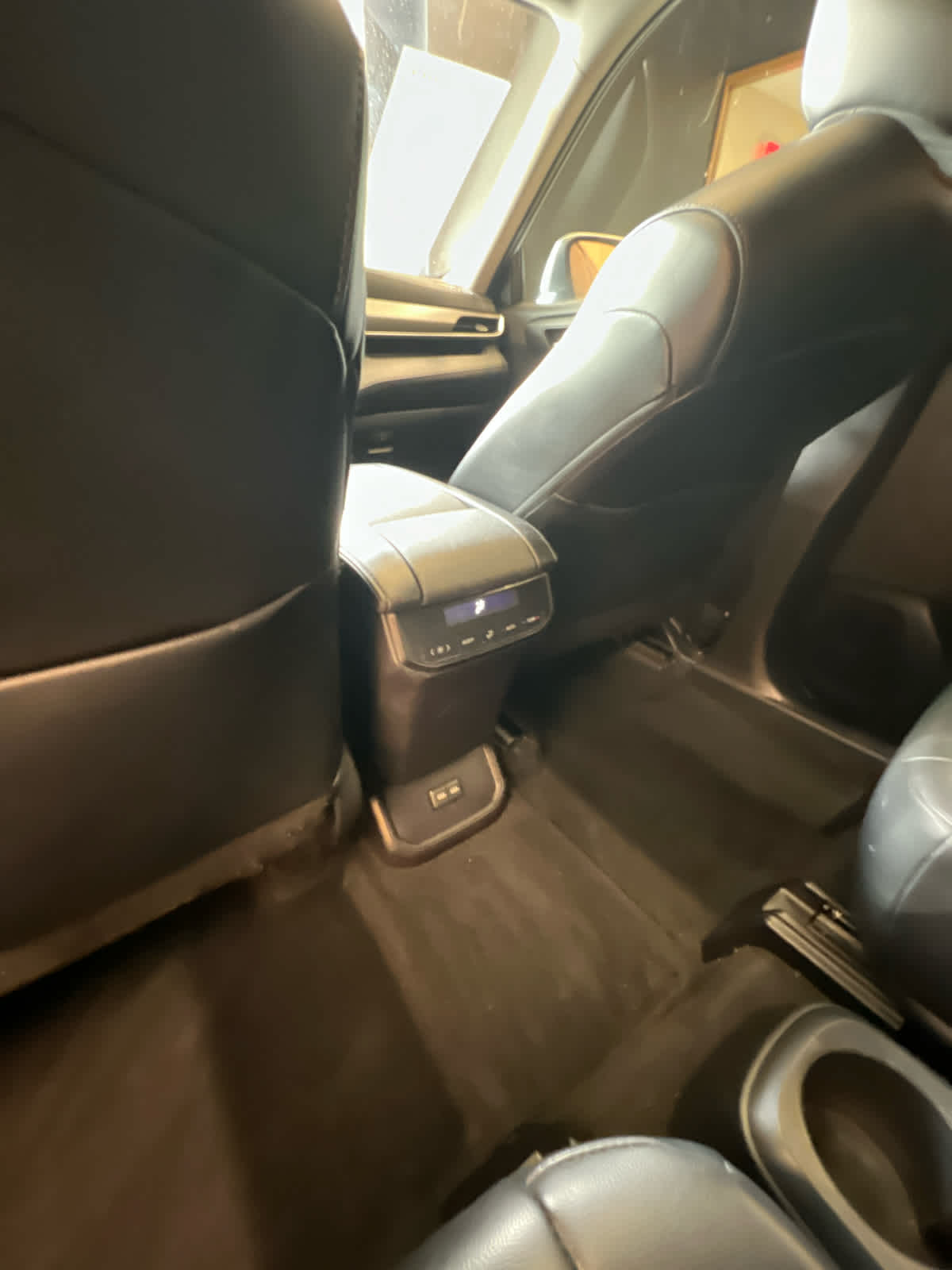 2022 Toyota Highlander XLE FWD