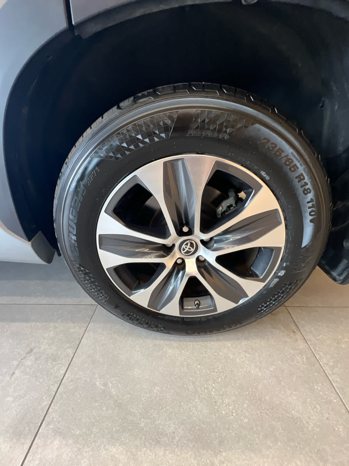 2022 Toyota Highlander XLE FWD