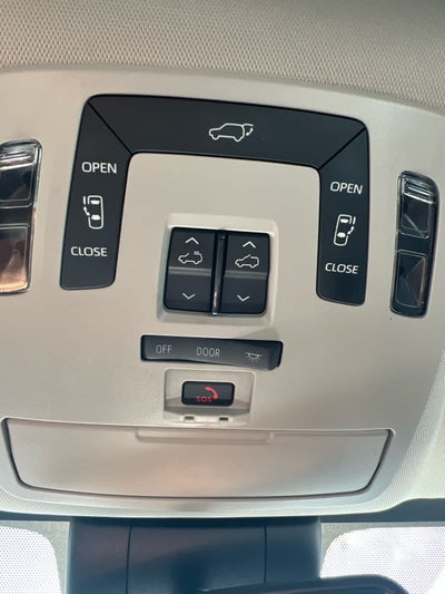 2022 Toyota Sienna XLE FWD 7-Passenger