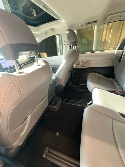 2022 Toyota Sienna XLE FWD 7-Passenger