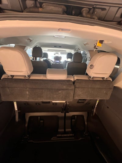 2022 Toyota Sienna XLE FWD 7-Passenger