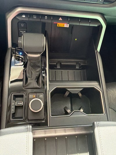 2024 Toyota Tundra Limited Hybrid CrewMax 5.5 Bed