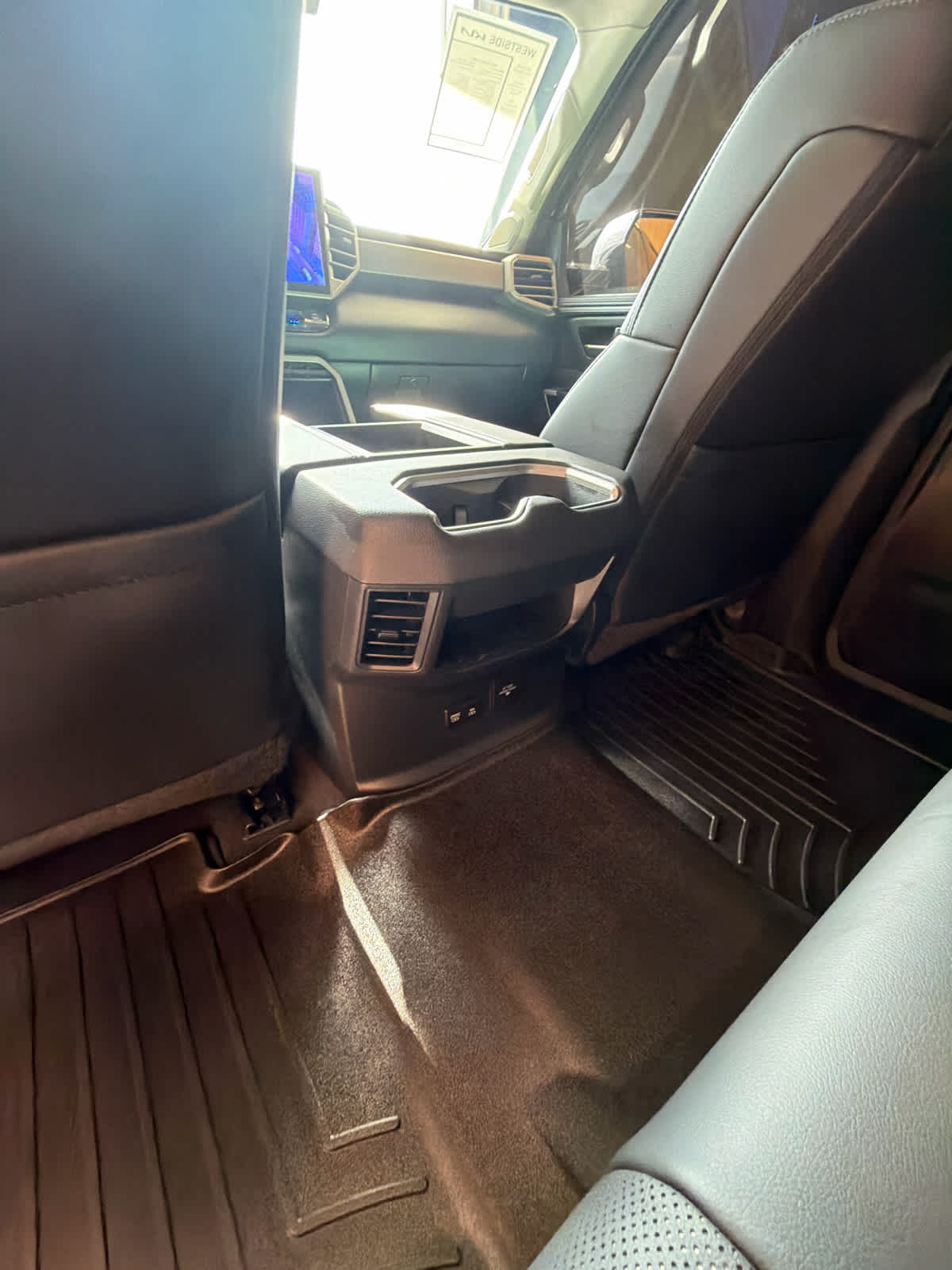 2024 Toyota Tundra Limited Hybrid CrewMax 5.5 Bed