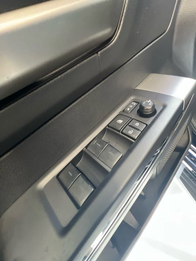 2023 Toyota Tundra Limited Hybrid CrewMax 5.5 Bed