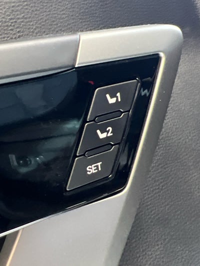 2023 Toyota Tundra Limited Hybrid CrewMax 5.5 Bed