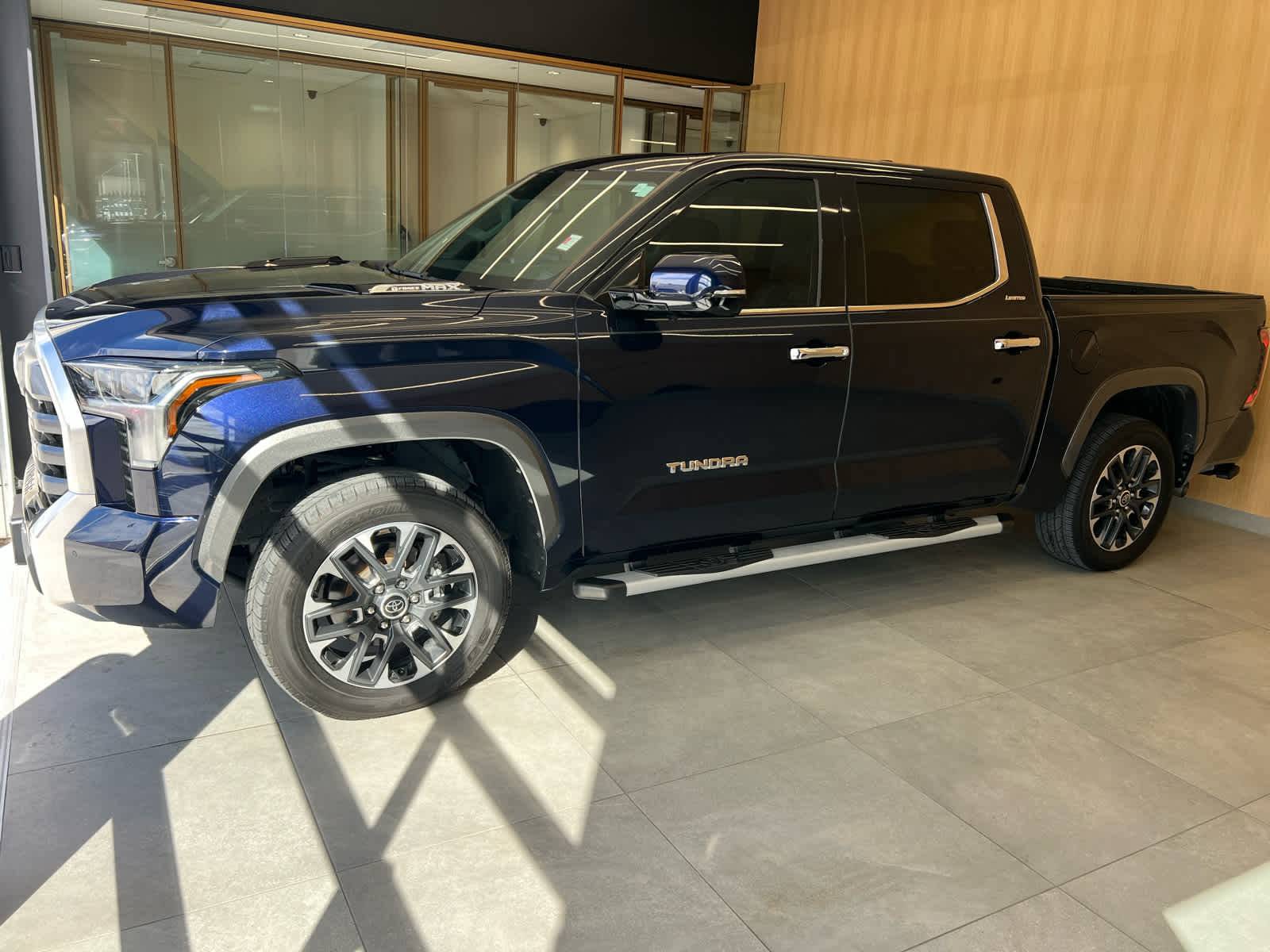 2023 Toyota Tundra Limited Hybrid CrewMax 5.5 Bed