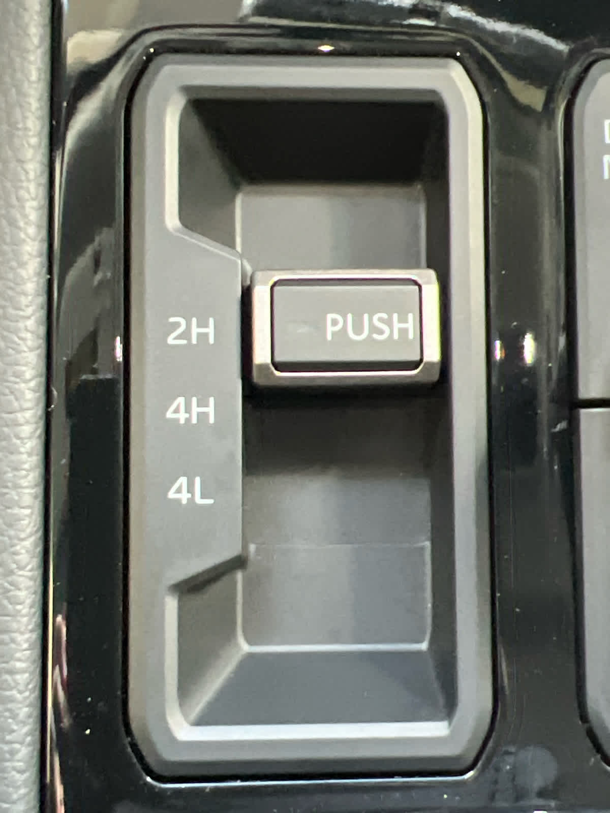 2023 Toyota Tundra Limited Hybrid CrewMax 5.5 Bed