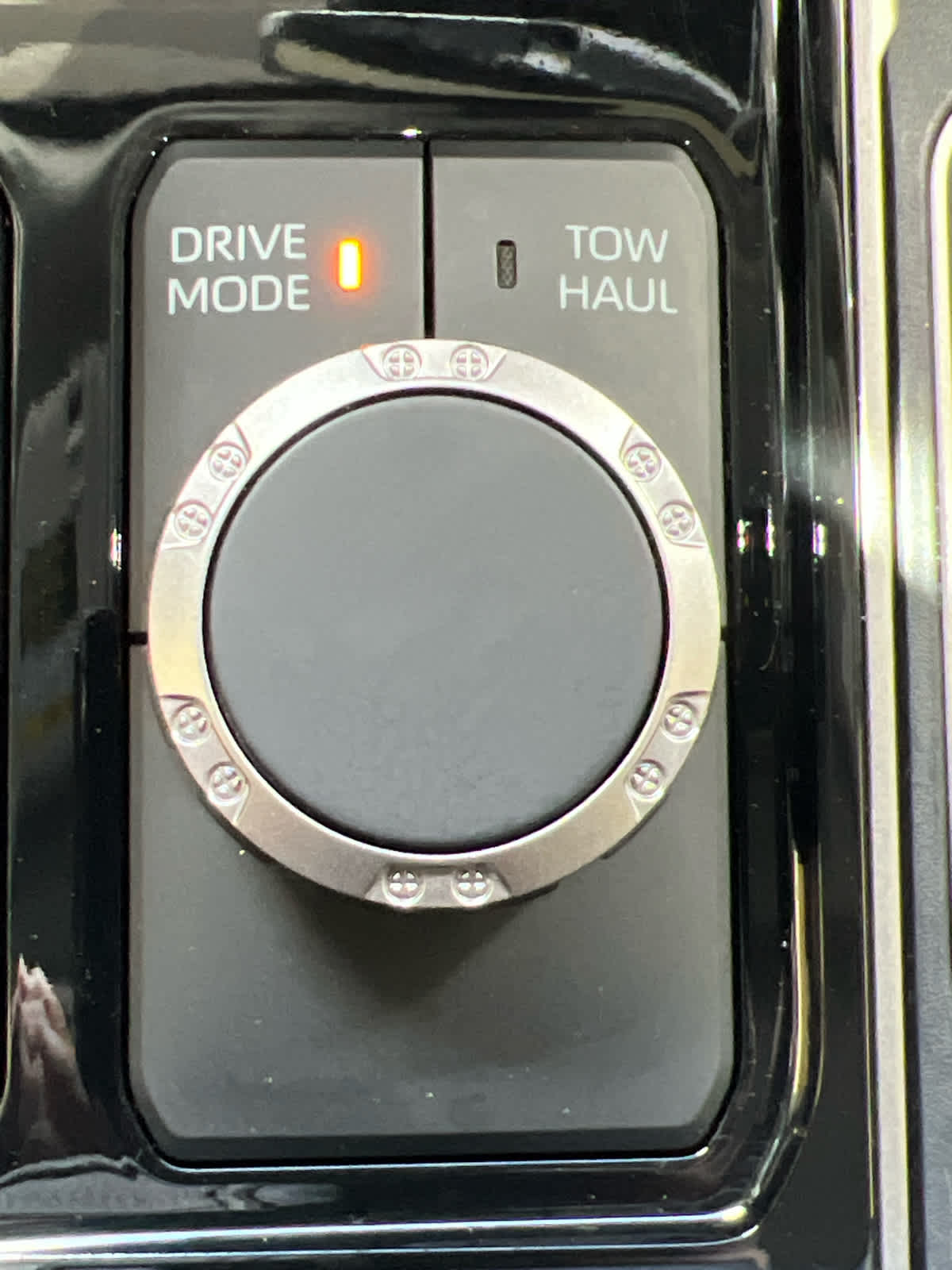 2023 Toyota Tundra Limited Hybrid CrewMax 5.5 Bed