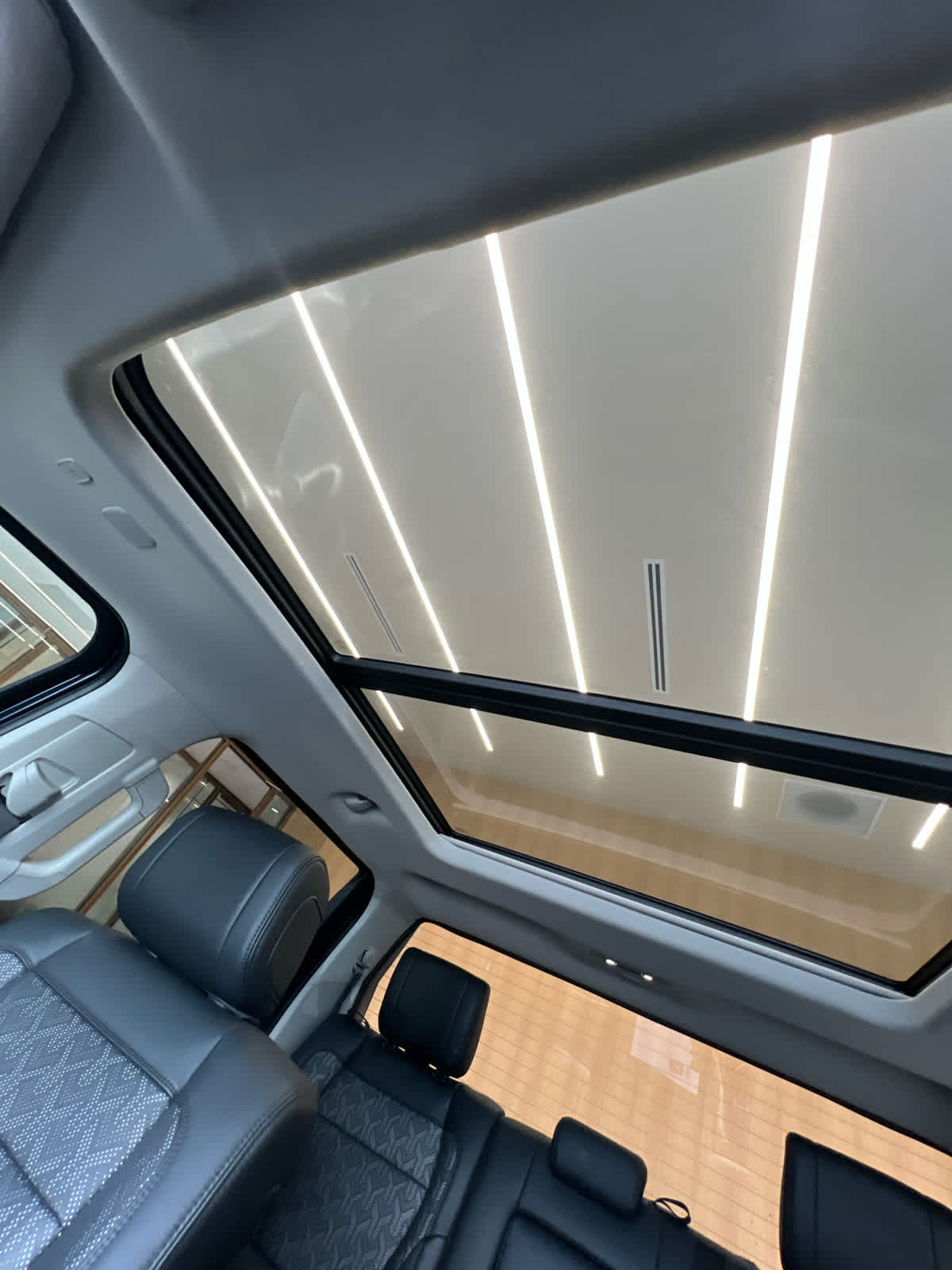 2023 Toyota Tundra Limited Hybrid CrewMax 5.5 Bed