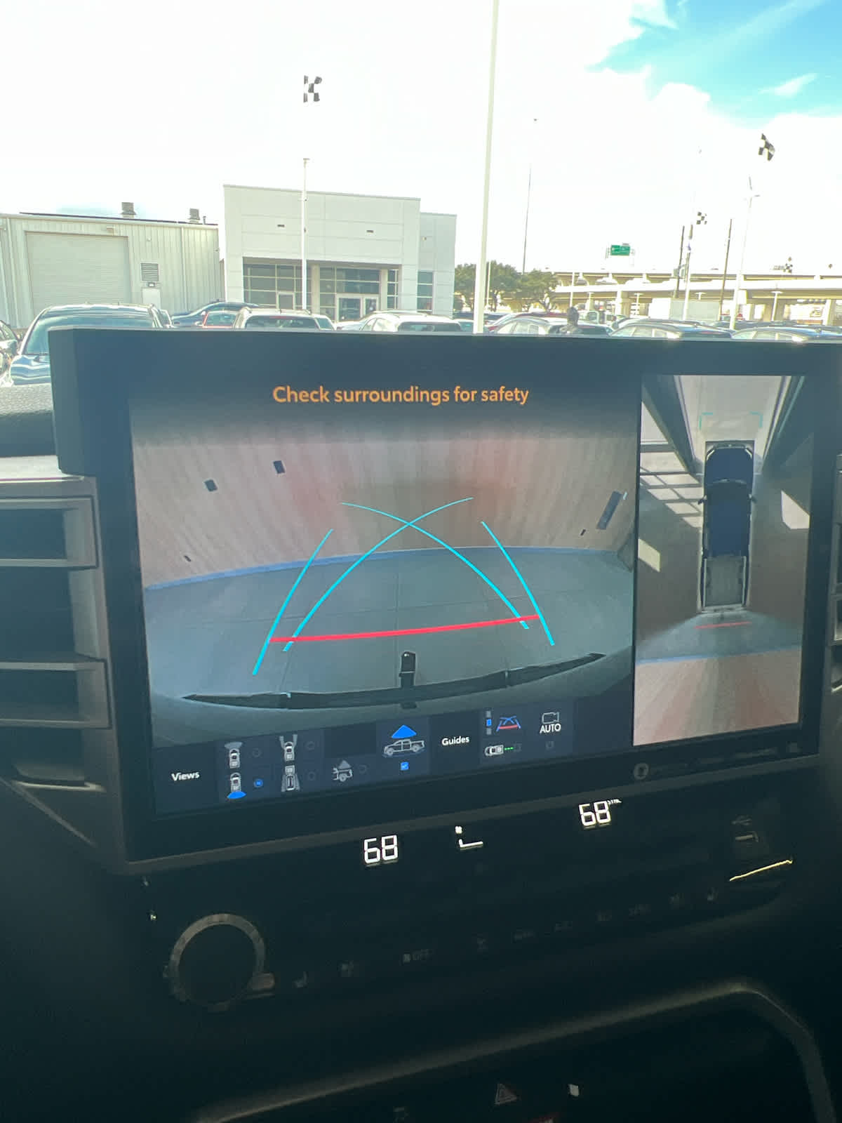 2023 Toyota Tundra Limited Hybrid CrewMax 5.5 Bed