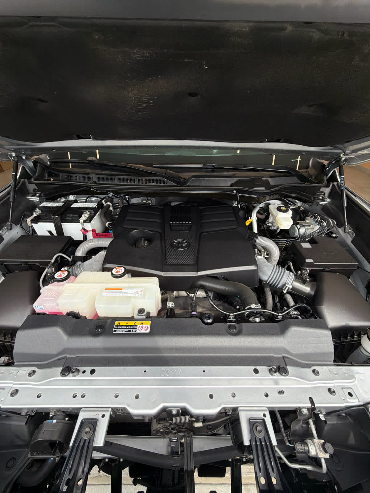 2024 Toyota Tundra SR5 CrewMax 5.5 Bed