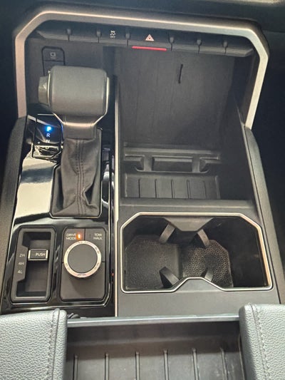 2024 Toyota Tundra SR5 CrewMax 5.5 Bed