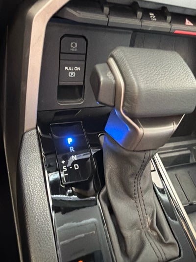 2024 Toyota Tundra SR5 CrewMax 5.5 Bed