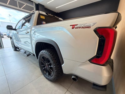 2024 Toyota Tundra SR5 CrewMax 5.5 Bed