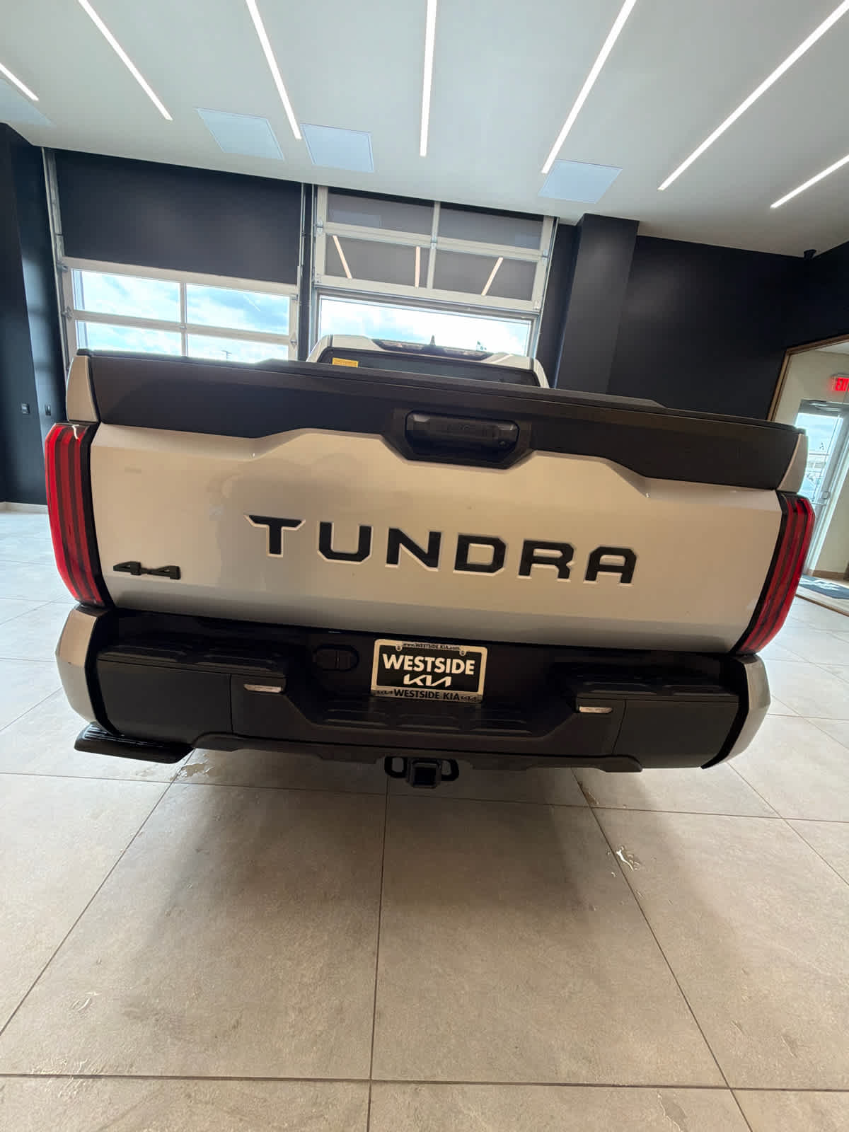 2024 Toyota Tundra SR5 CrewMax 5.5 Bed
