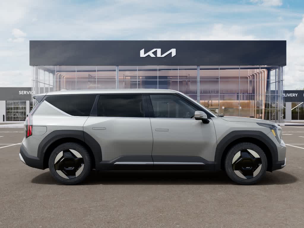 2026 Kia EV9 Light Long Range RWD