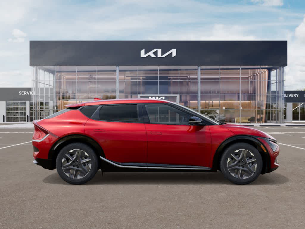 2025 Kia EV6 Light Long Range RWD