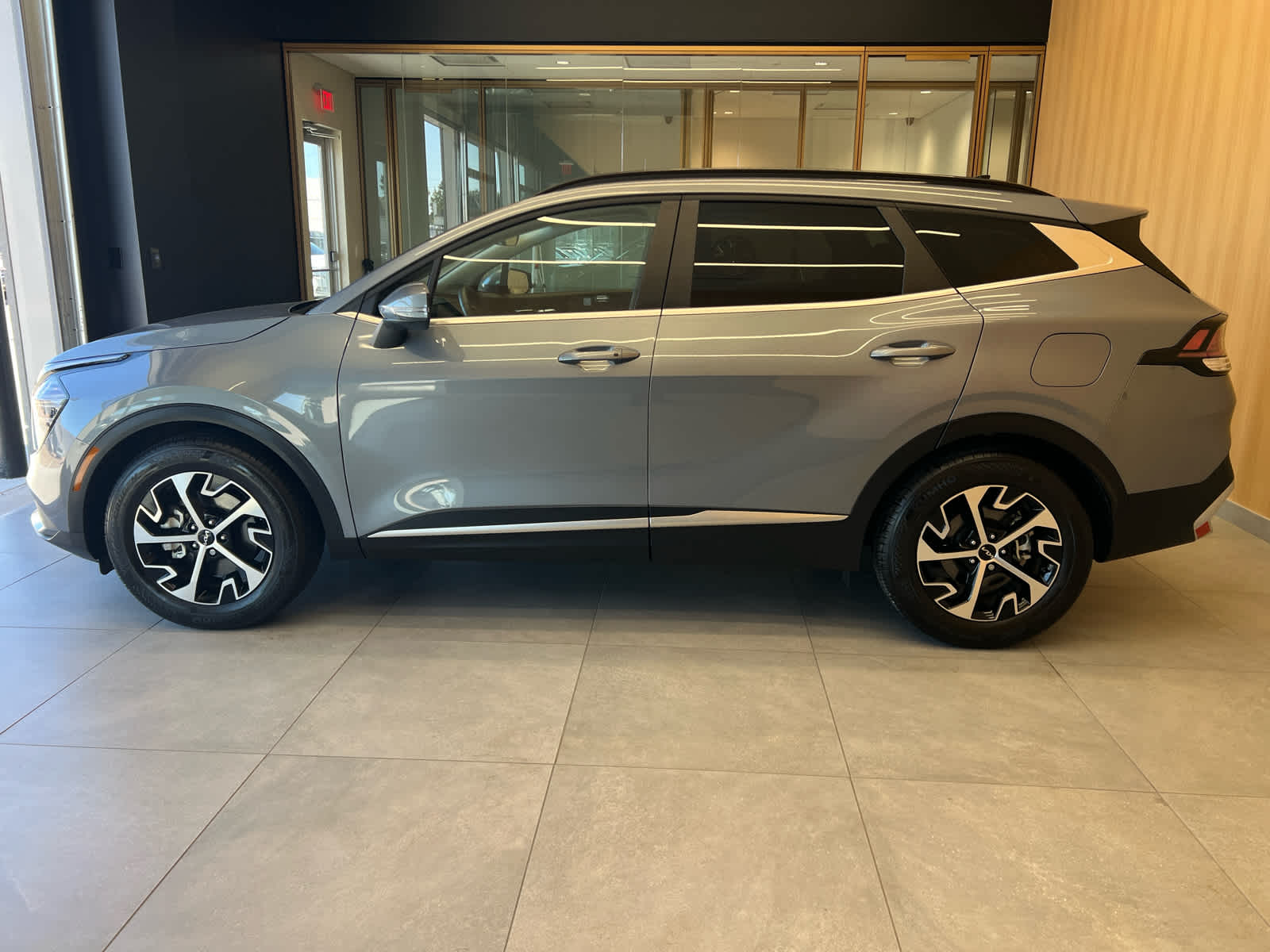 2025 Kia Sportage EX FWD