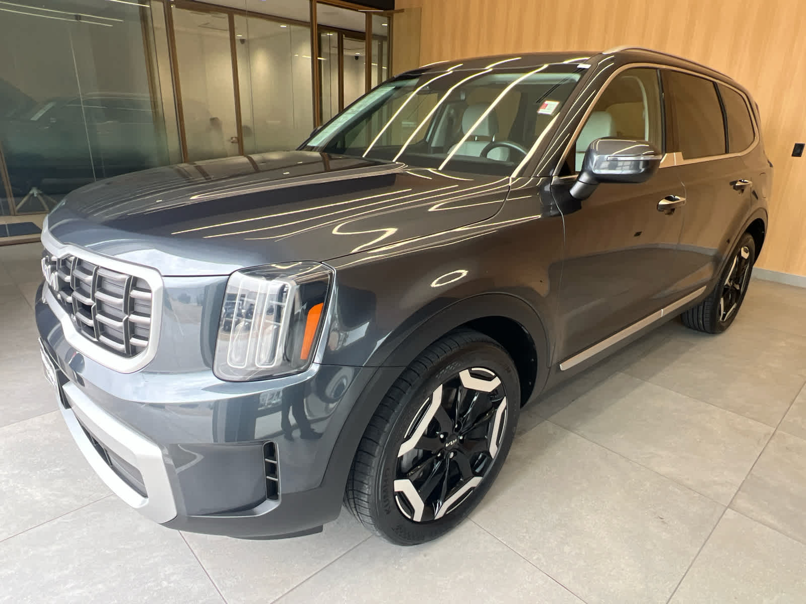 2023 Kia Telluride S FWD