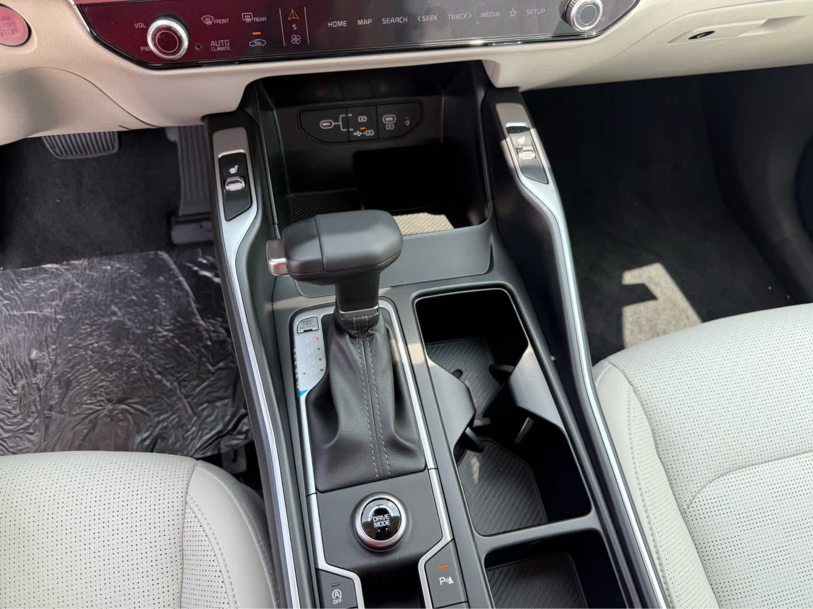 2025 Kia Sorento EX FWD