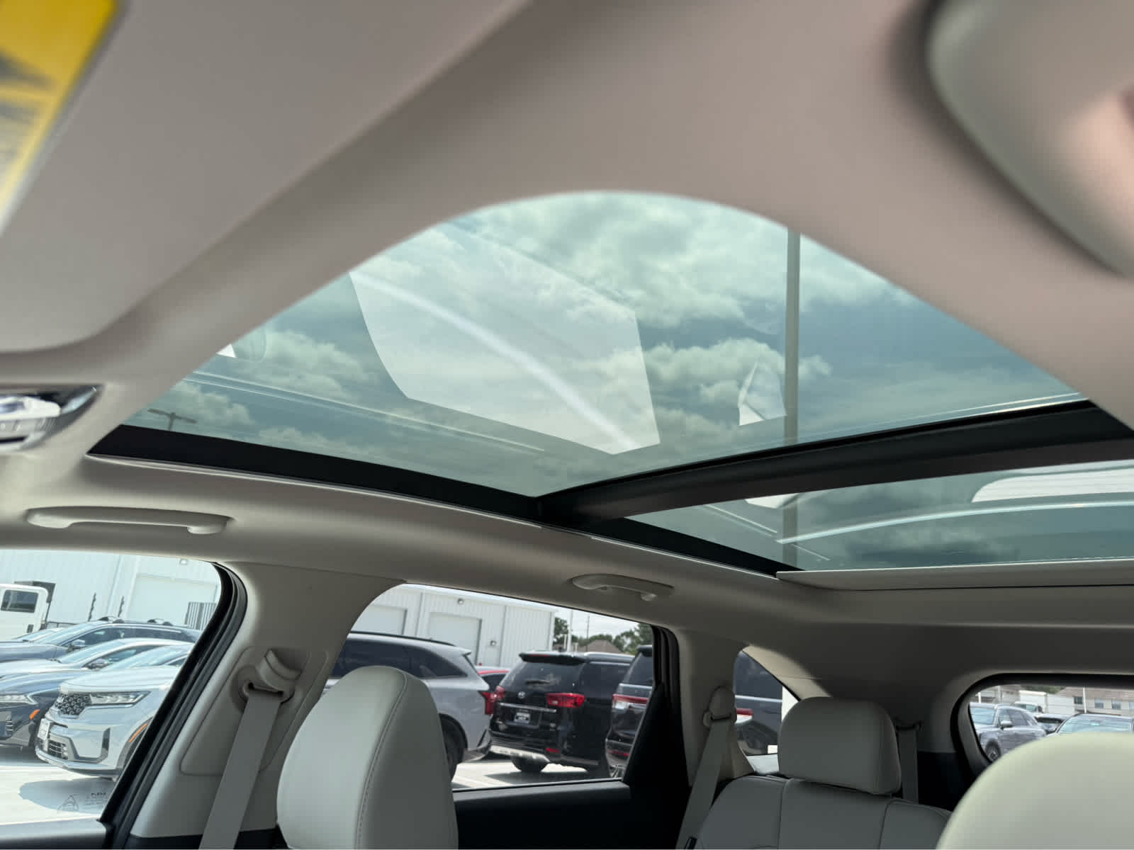 2025 Kia Sorento EX FWD