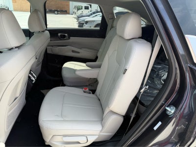 2025 Kia Sorento EX FWD