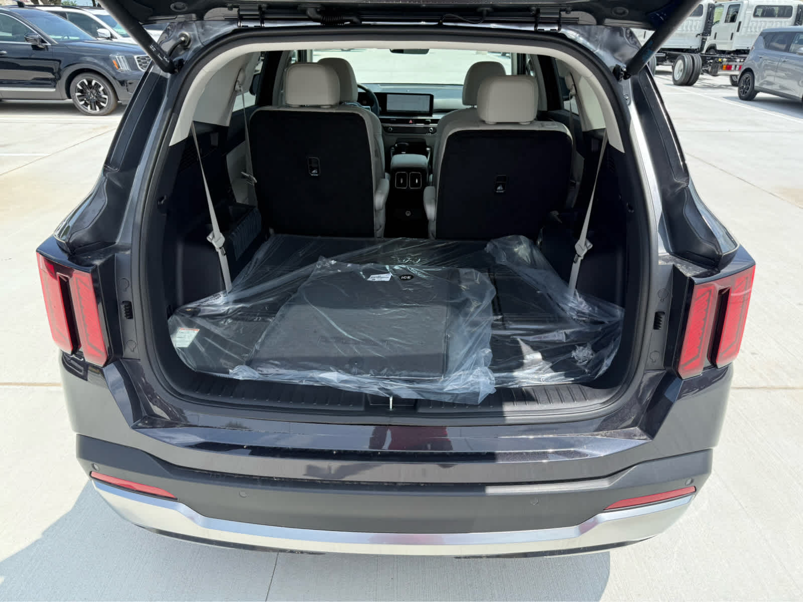 2025 Kia Sorento EX FWD